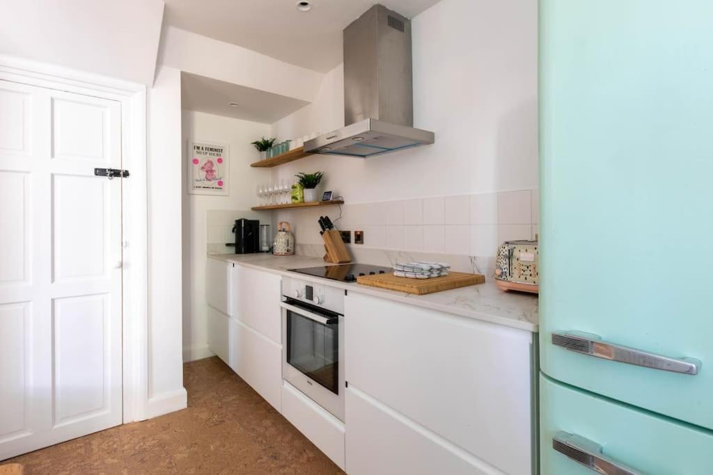 Wolverdene - Entire Ground Floor Flat With Garden Margate Exteriér fotografie